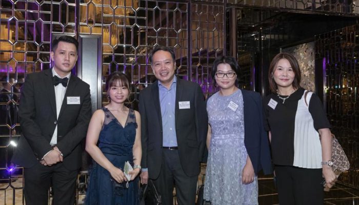 (l-r) Easy Speed International Logistics’ Karl Leung, Cathay Pacific Cargo’s Cheryl Ching, DHL Global Forwarding’s Ricky Law and Edith Mak, and Kerry Freight’s Flora Liu