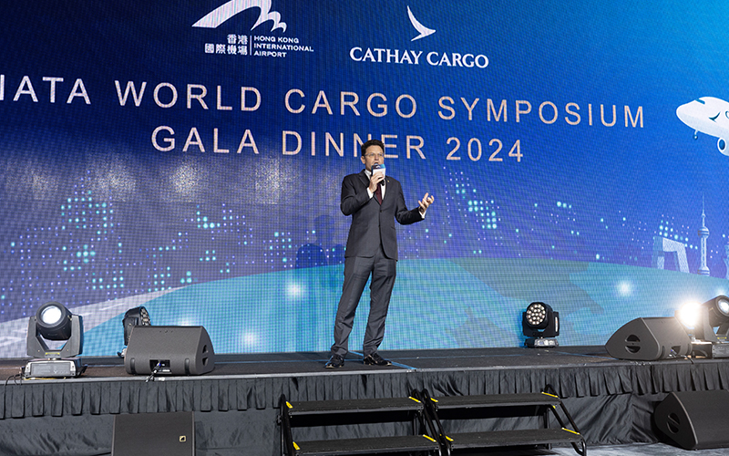 Cathay Group Chair Patrick Healy welcomes guests to the IATA World Cargo Symposium gala dinner