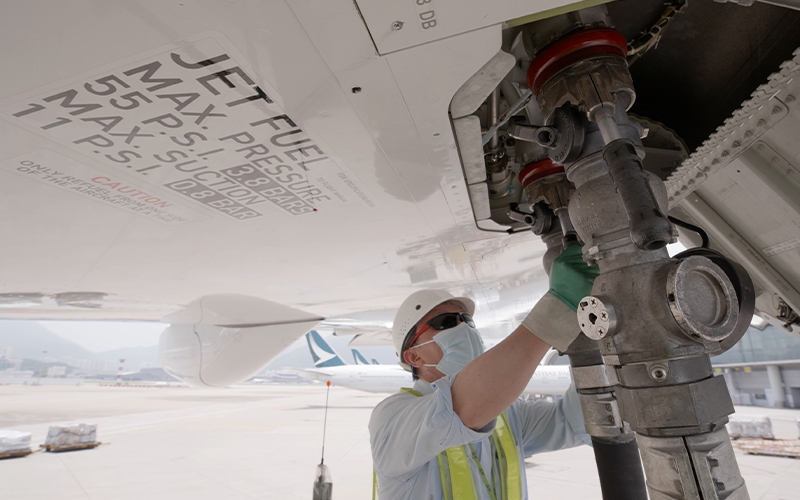 With the backing of its Corporate SAF Programme members, Cathay Pacific has been able to uplift fuel with a SAF component in Hong Kong for the first time